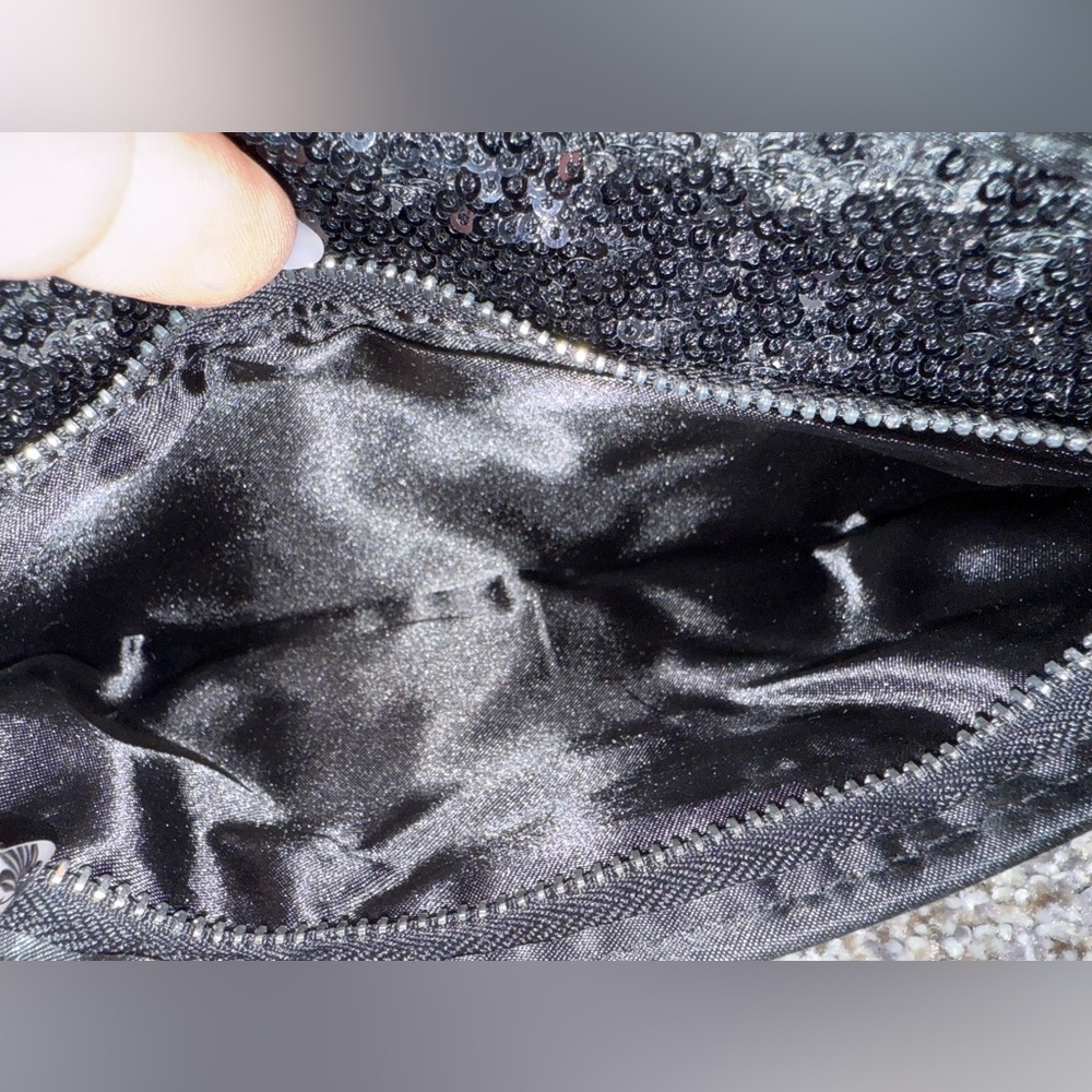 Victoria secret black sequin clutch pouch - Picture 4 of 7